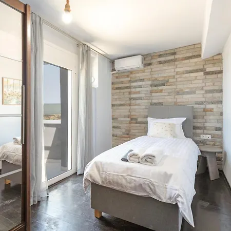 Casa Di Petra Apartment